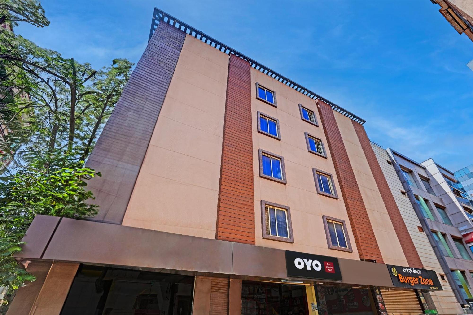 Oyo Pmr Elitestay Hotel Near Ascendas Park Square Mall Бангалор Екстериор снимка